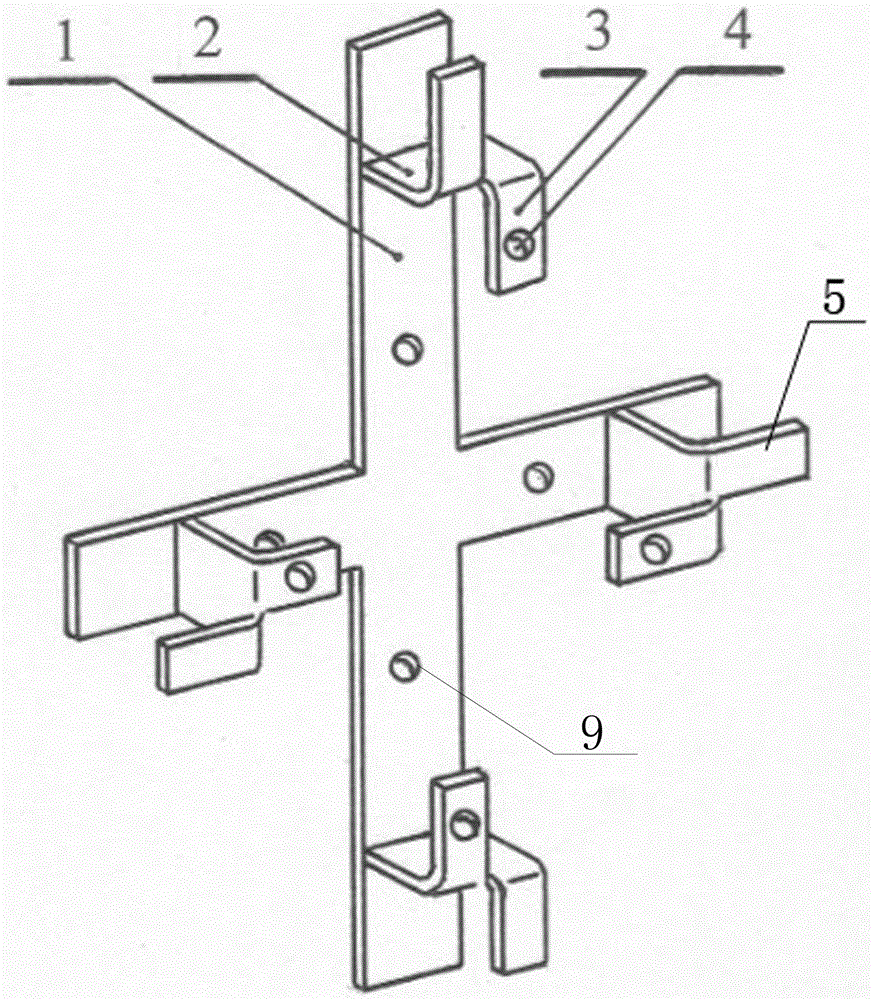 Enclosed cable tray