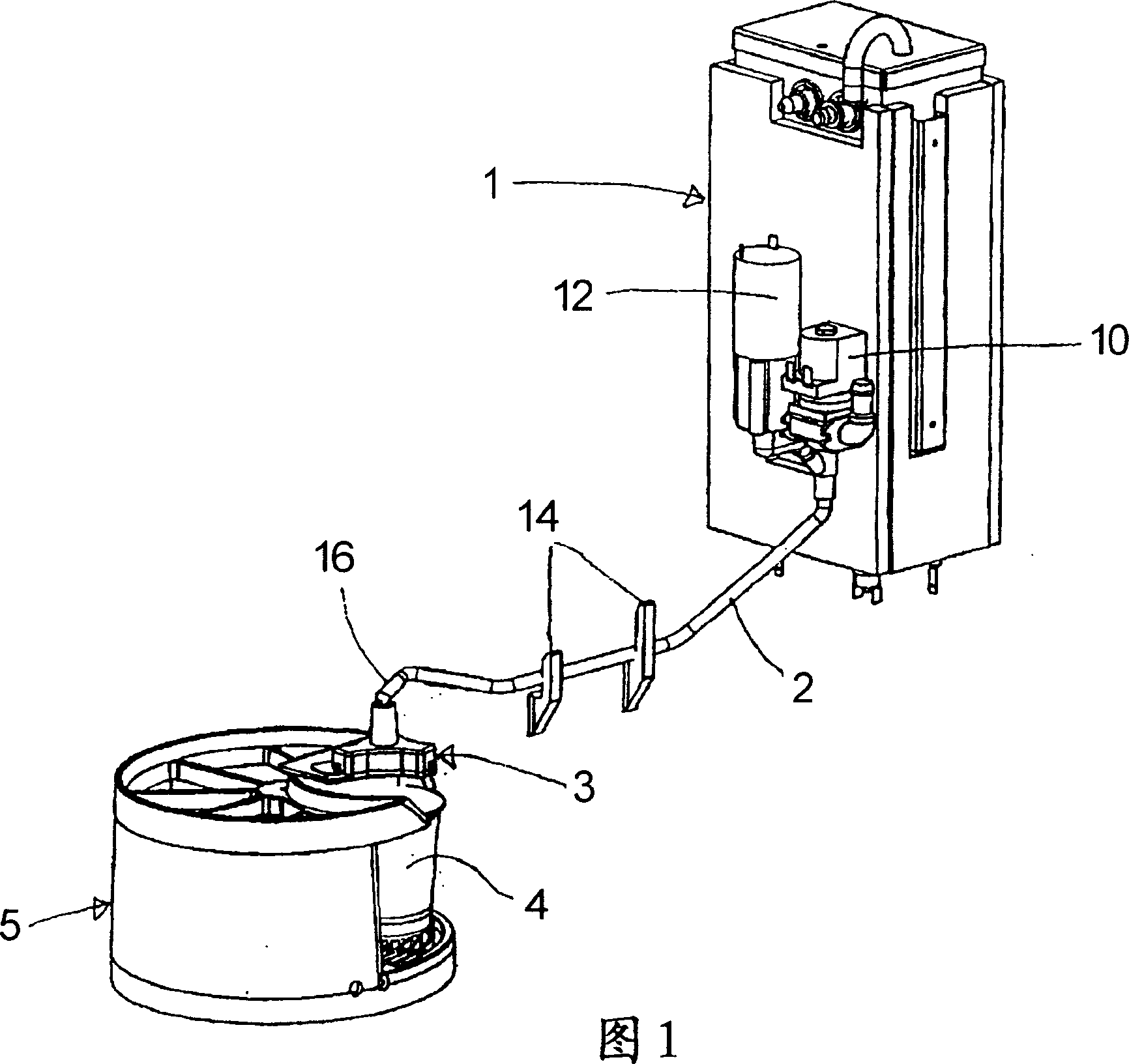 Apparatus and method for stirring and mixing of beverages