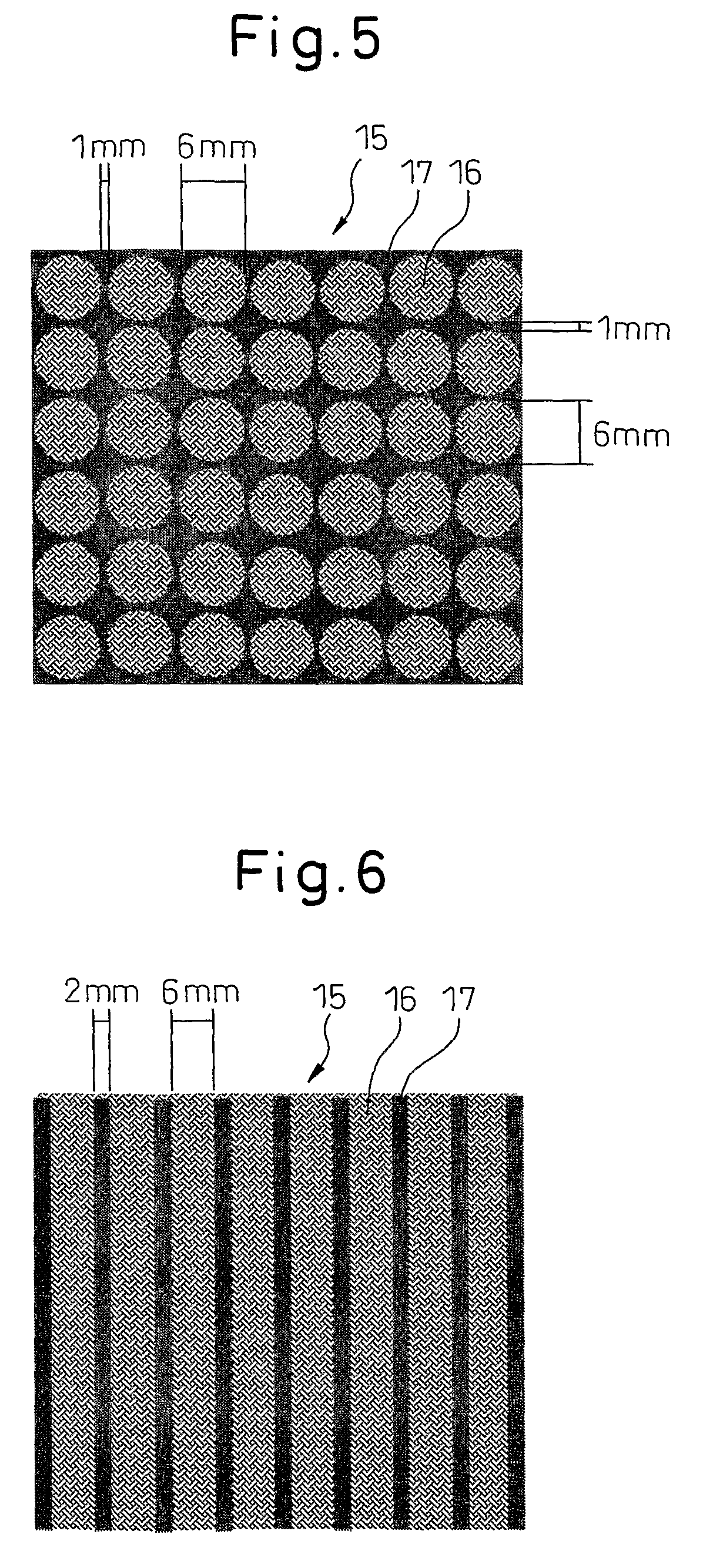 Bulky paper with concavo-convex pattern and process for producing thereof