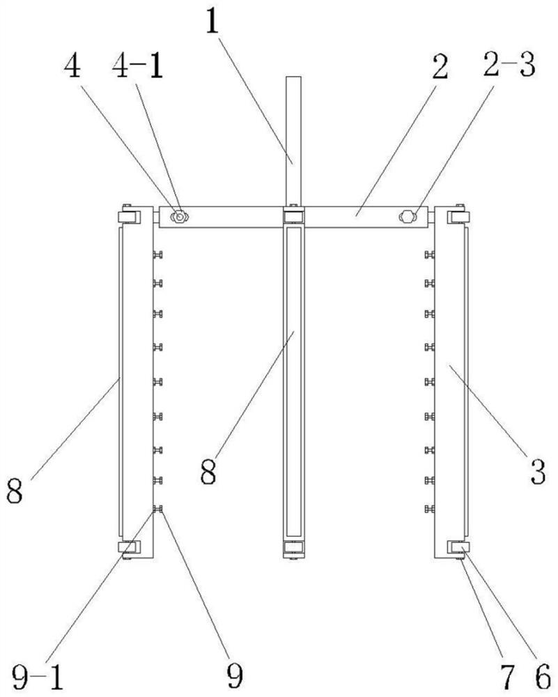 Film scraping device for molecular distiller and film scraping thickness adjusting method