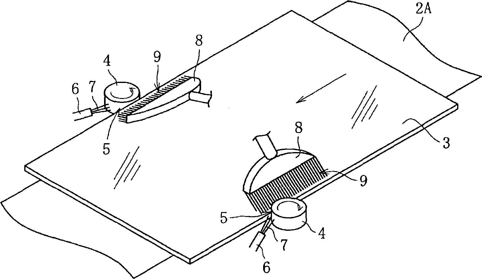 End face grinding apparatus, and method of grinding end face, for glass substrate