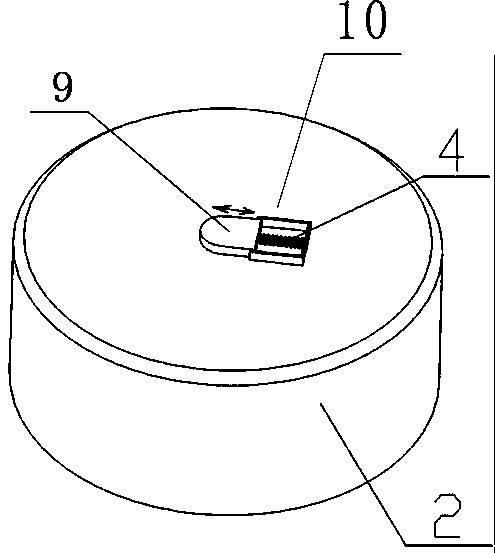 Tea cup having screwed cover and being easy to open and cup cover