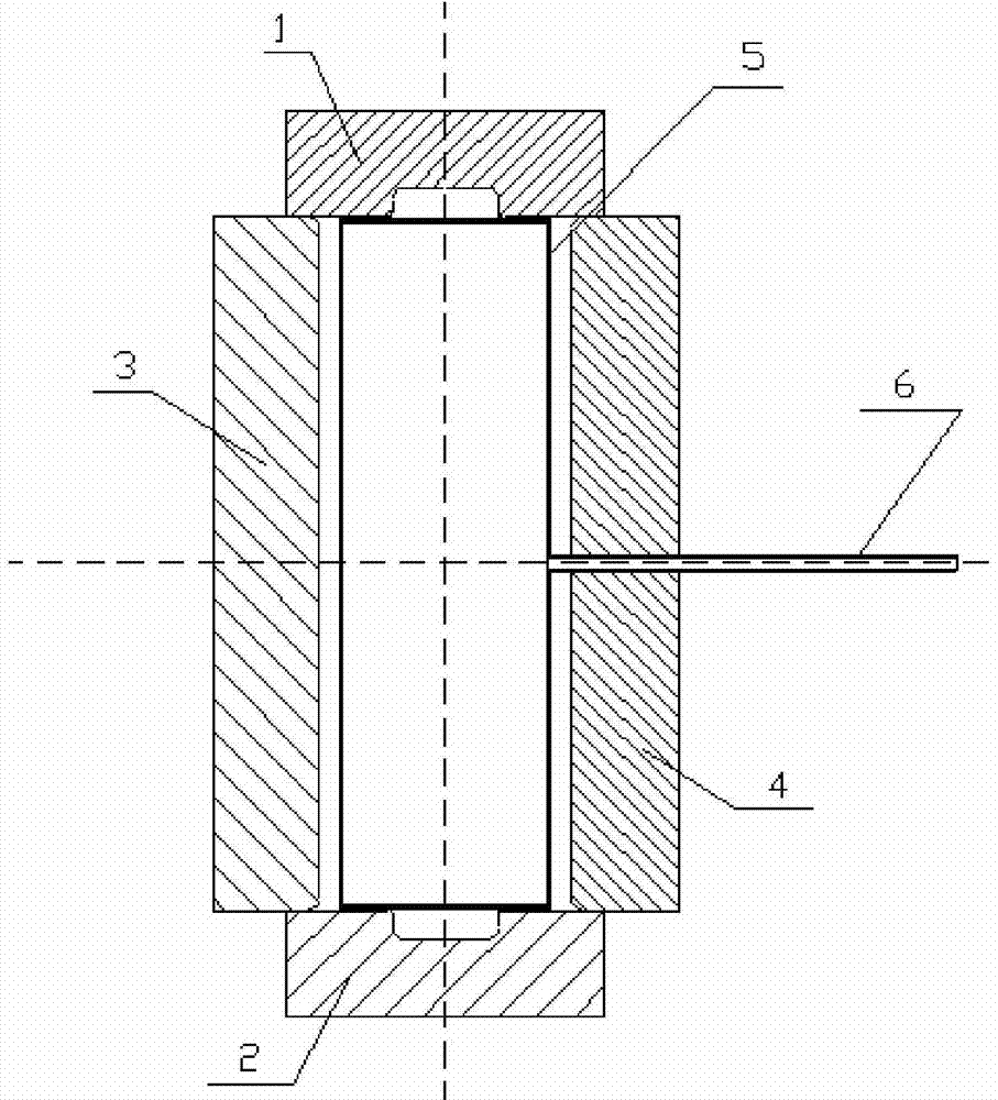Method for manufacturing cylindrical titanium alloy parts with two ends flanged inwards through forced supplementing