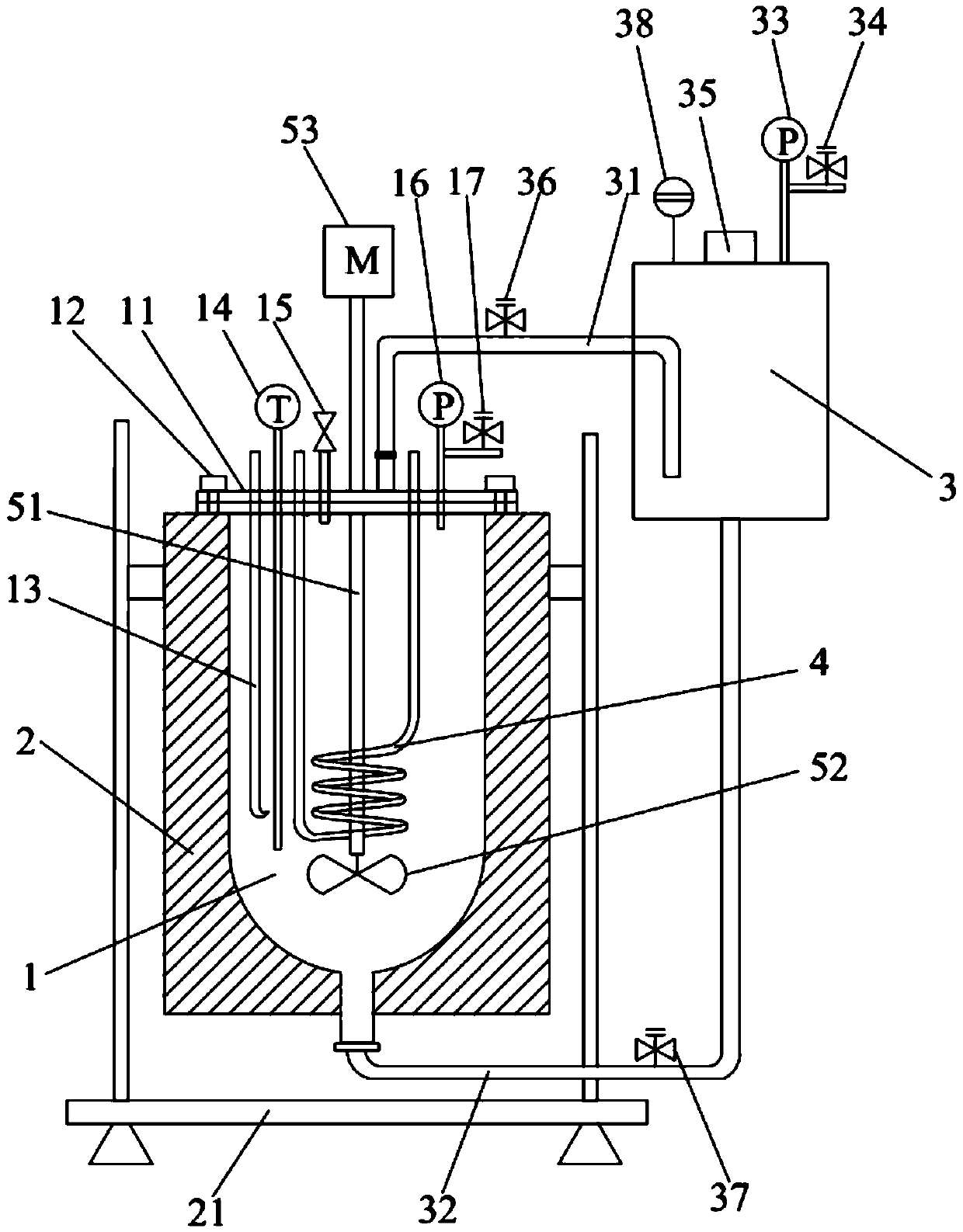 Pyrolysis reactor for sludge treatment in open waters and sludge treatment method