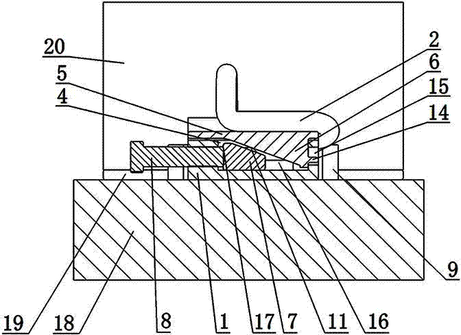 Self-locking railway fastener high in continuity and convenient to install