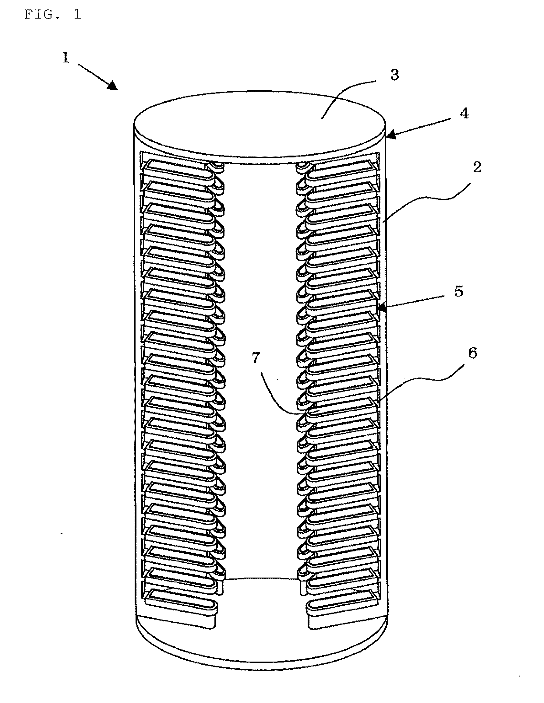 Vertical boat for heat treatment and method for heat treatment of silicon wafer using the same