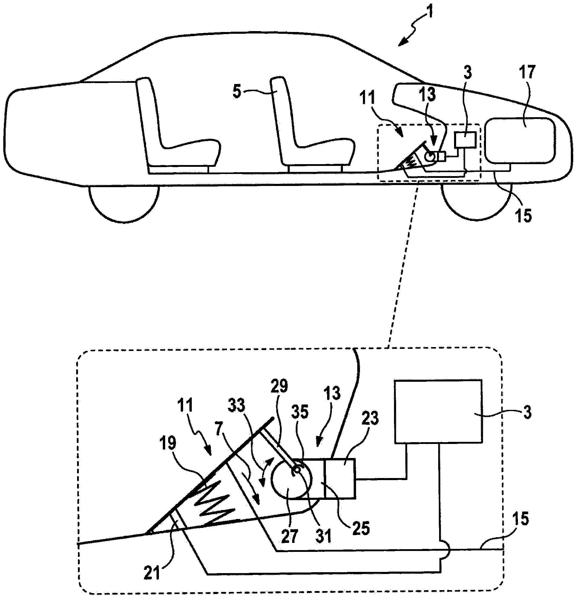 Method and control device for controlling foreseeable haptically perceivable signals in an acceleration pedal of a motor vehicle