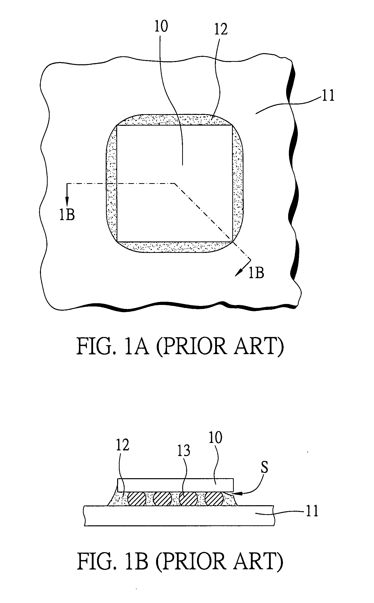 Flip-chip semiconductor package and chip carrier thereof