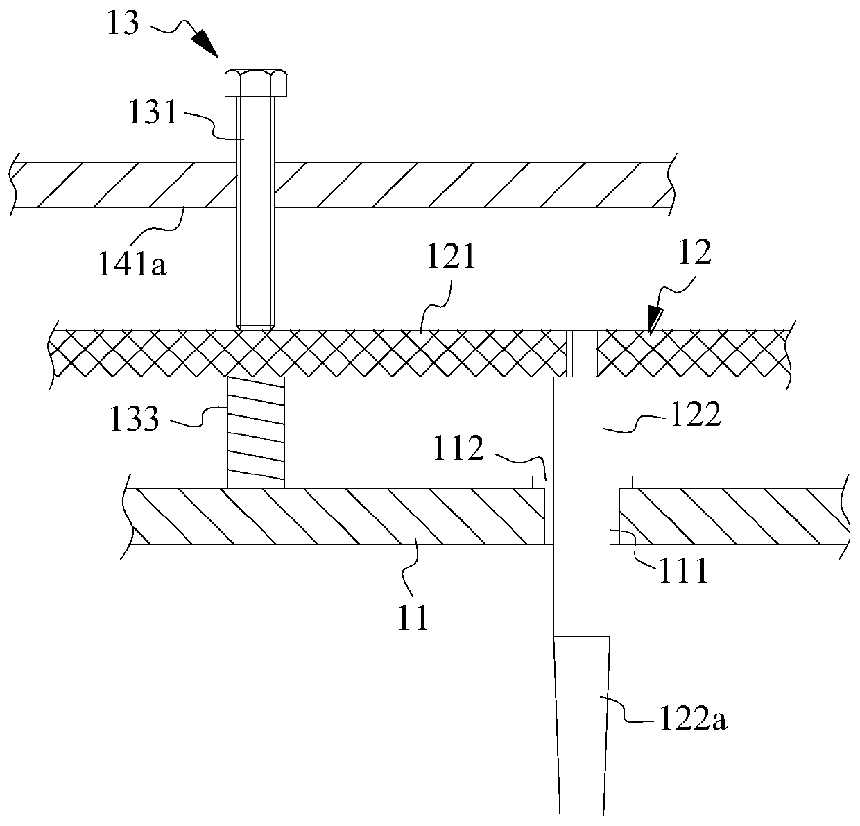 Mold and mold body with lengths of mold pins adjustable