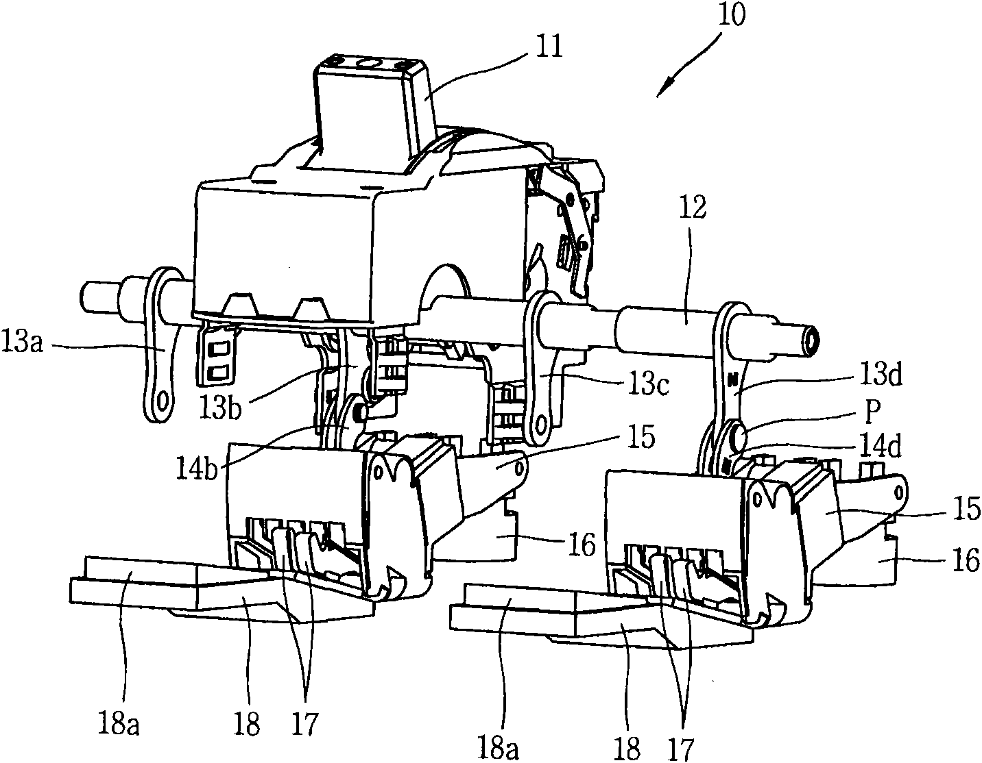 Power transmission mechanism for four poles circuit breaker