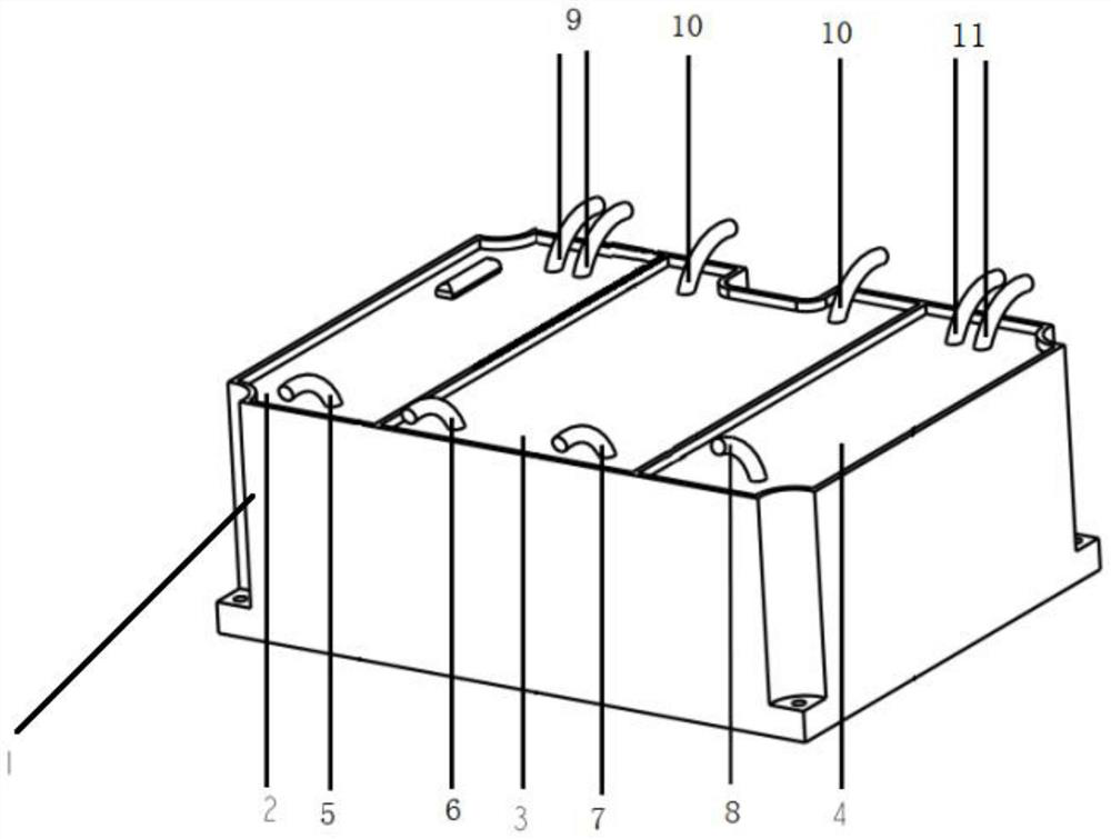 A voltage generating device for electric potential therapeutic apparatus