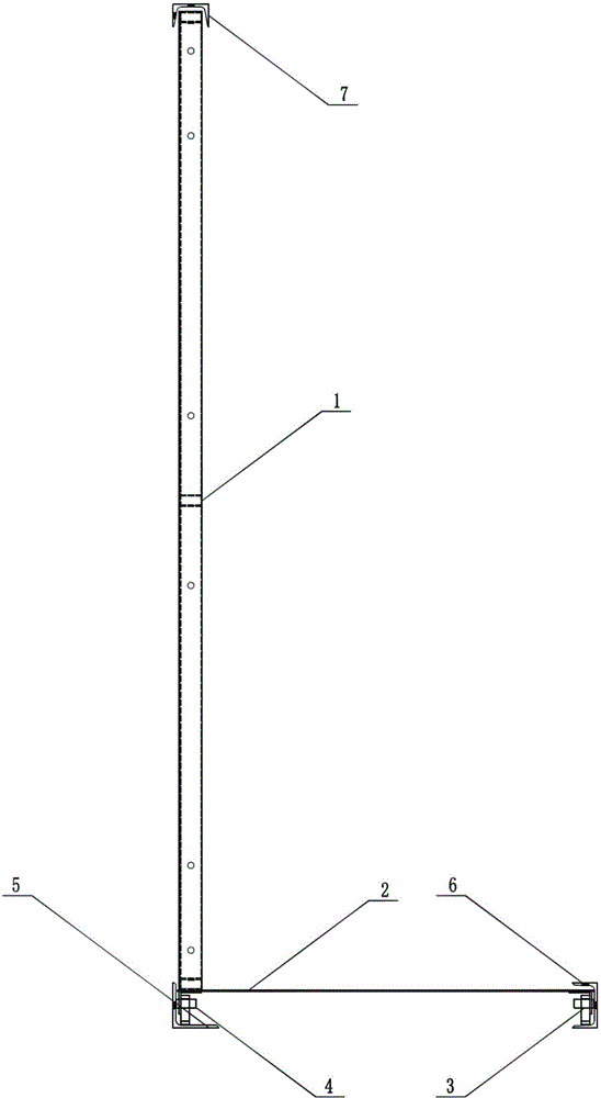 A device and method for adjusting the size of the top mold system hanger