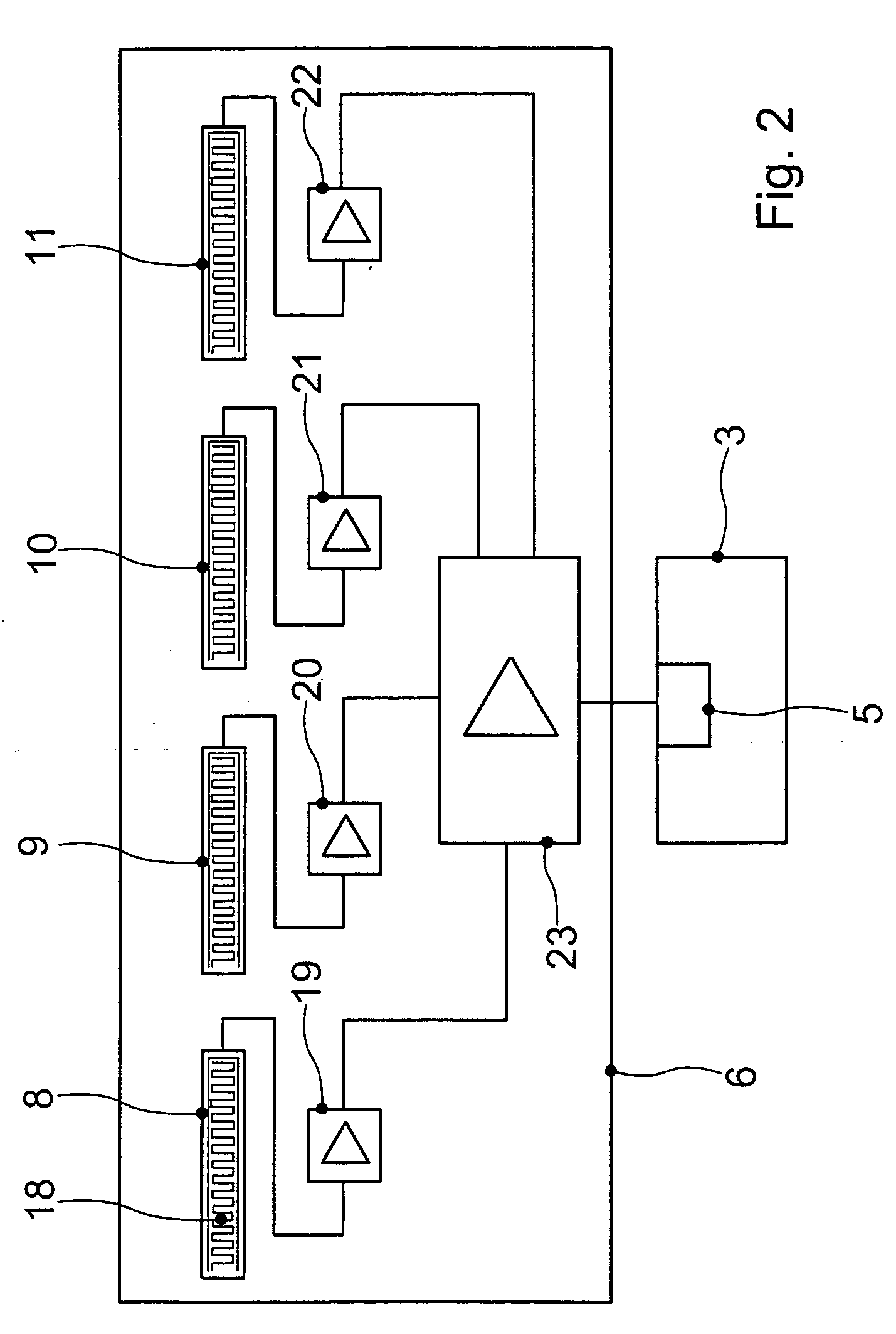 Sensor measuring by capacitance and detection device with capacitive sensors for the detection of a trapping situation
