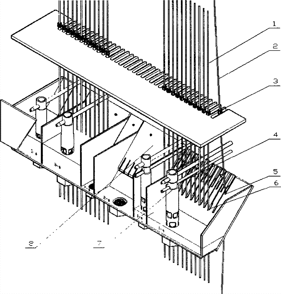 A varnishing device specially used for producing enameled wire by mould method