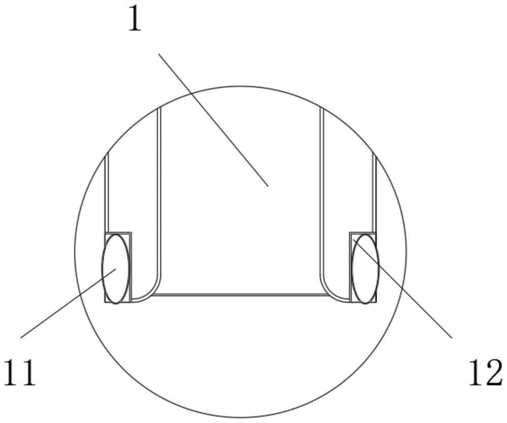 Material suction channel of split type vacuum material suction machine