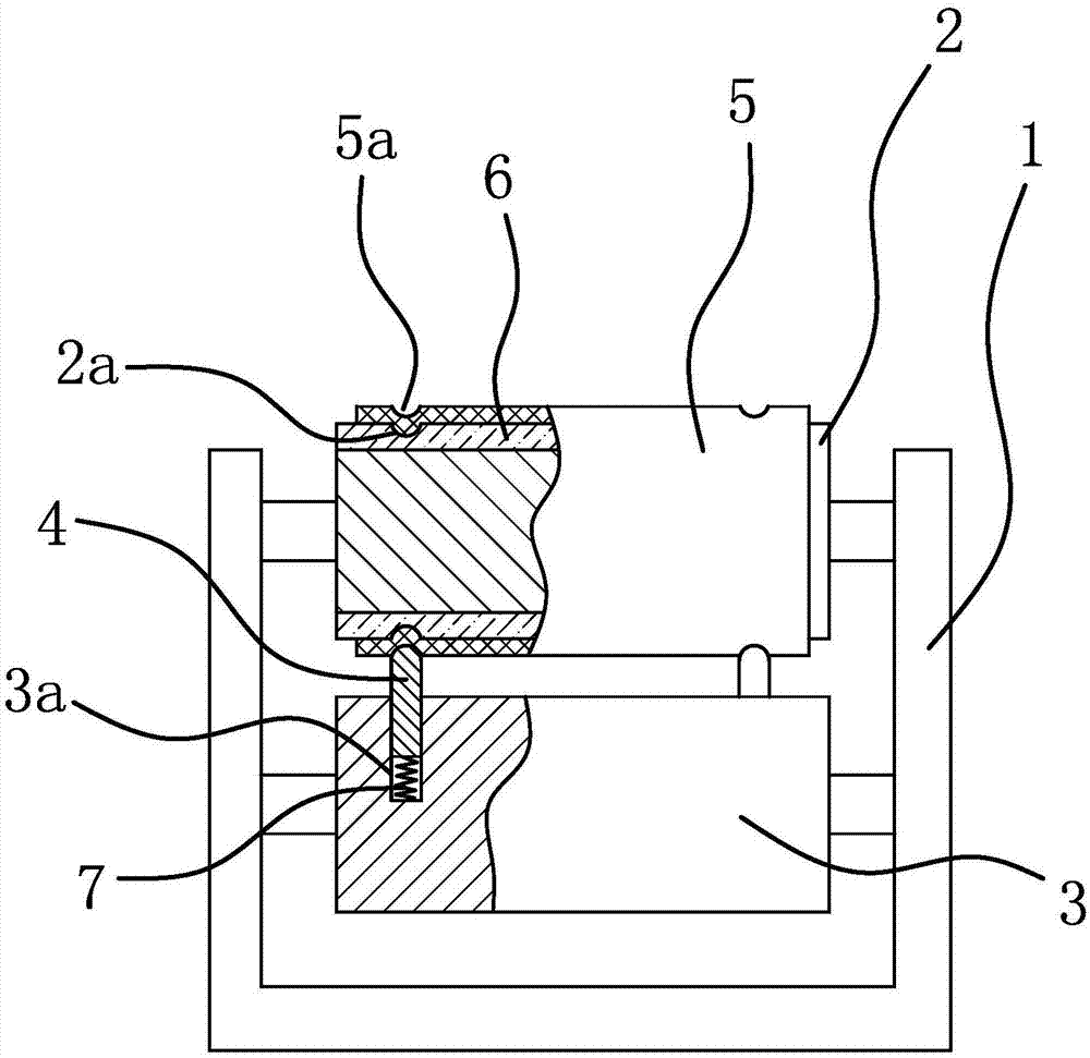 Roller module in leather tanning device