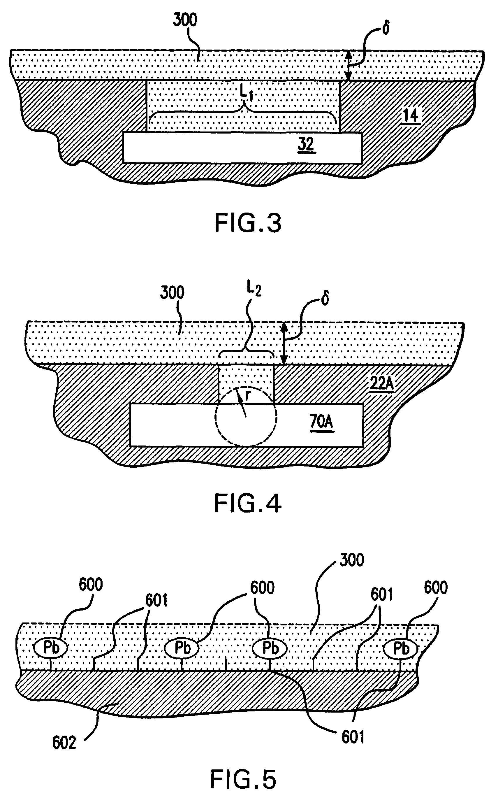 Stable electroless fine pitch interconnect plating