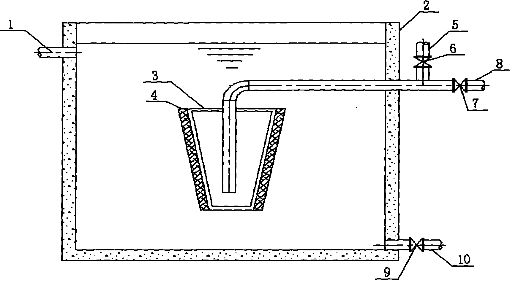 Water-saving type filtration tank