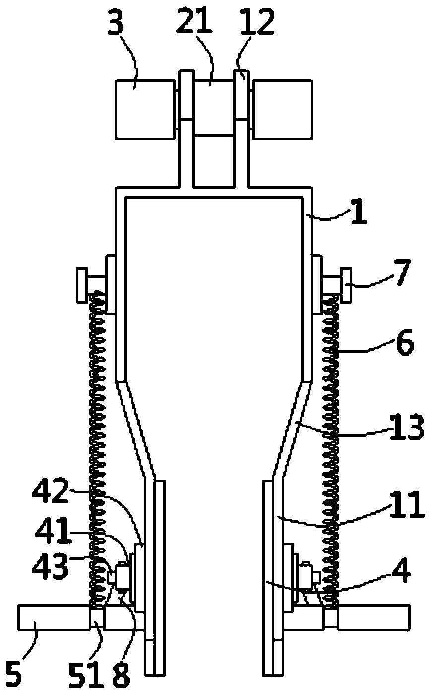 Package chip clamp capable of avoiding blockage