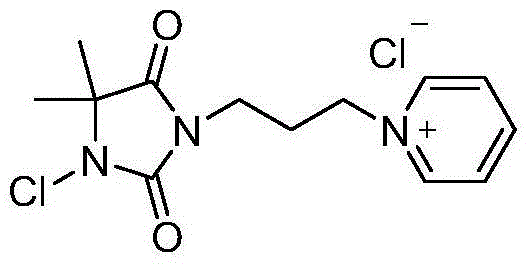 Pyridine quaternary ammonium salt type halamine antibacterial agent and preparation method thereof