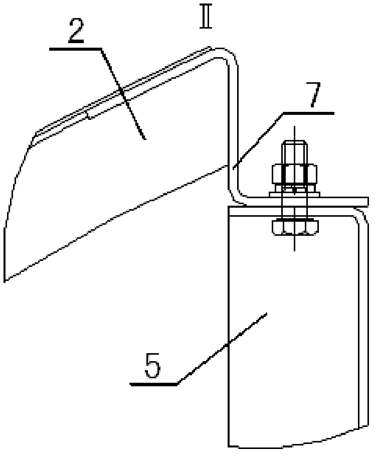 Railway vehicle car roof wind deflector