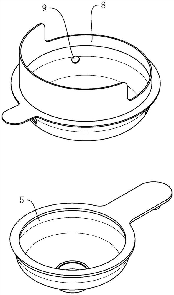 Switchable wine receiving device