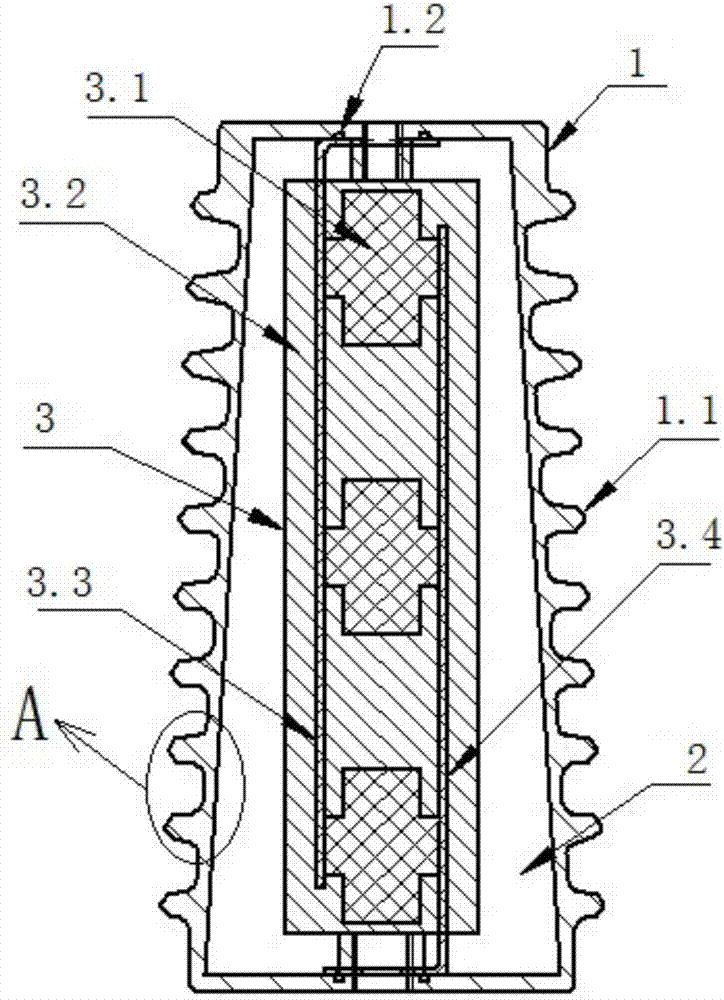 Picofarad scale small high voltage no-partial-discharge capacitor