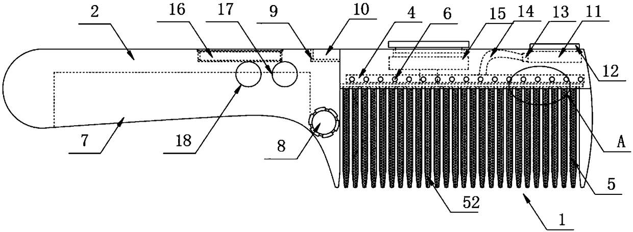 Comb capable of attracting dandruff and nourishing hair