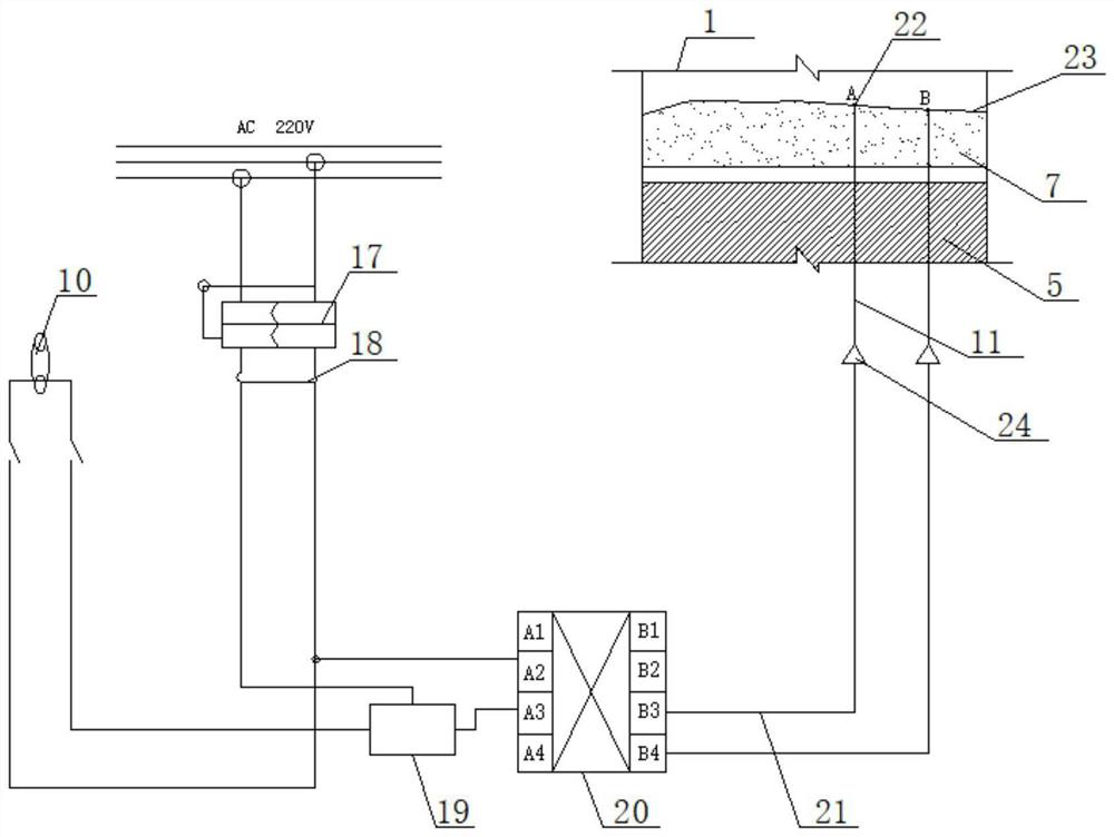 Tunnel vault anti-void early warning device and concrete real-time monitoring method thereof