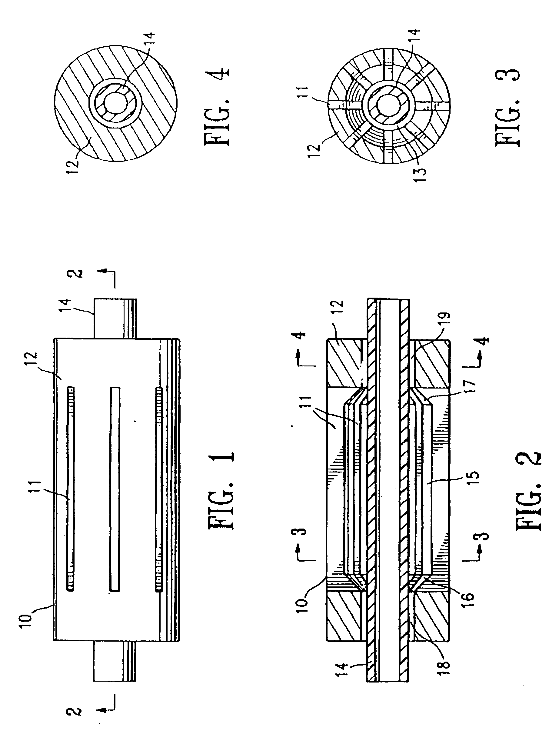 Slotted mold for making a balloon catheter