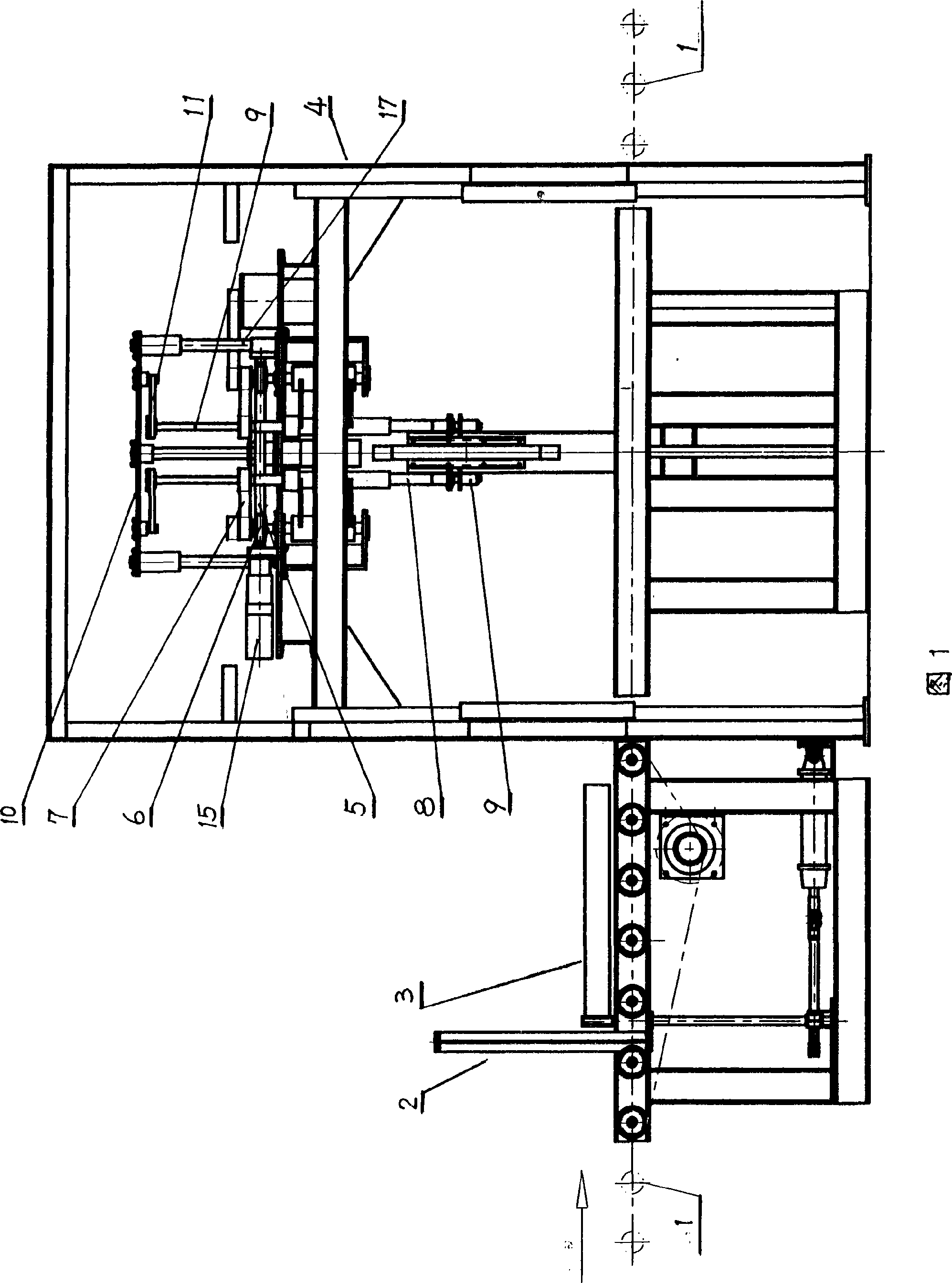 Tyre expanding mechanism for X-ray tyre detecting machine