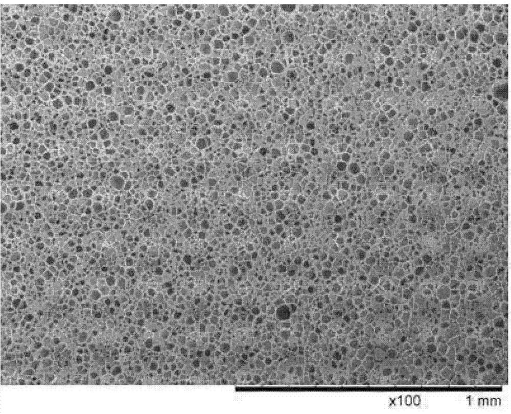 Reflection film and preparation method thereof