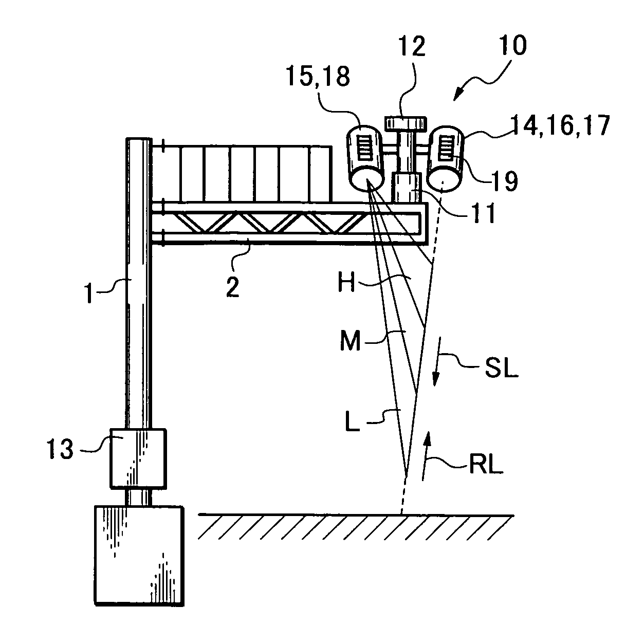 Road surface sensor and monitoring control method for road surface