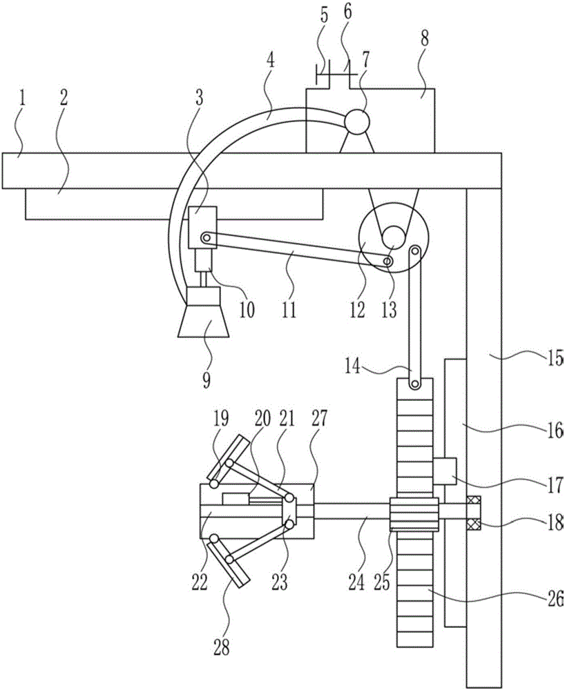 Device for rapidly spraying paint on surfaces of iron pipes