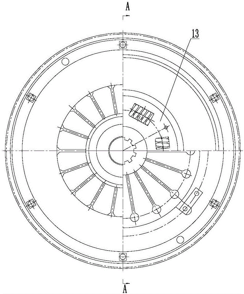High-rotating-speed starting clutch based on internal engagement of bevel gear