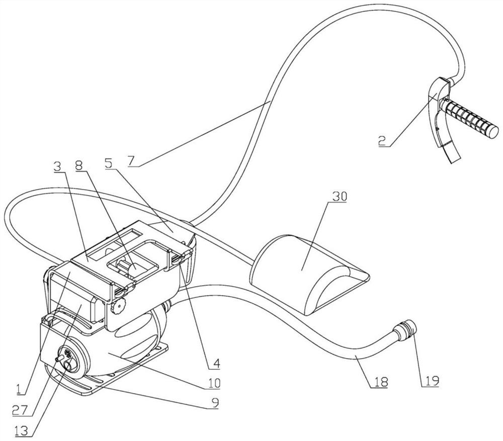 Intensive care patient first-aid device for cleaning foreign matters in oral cavity