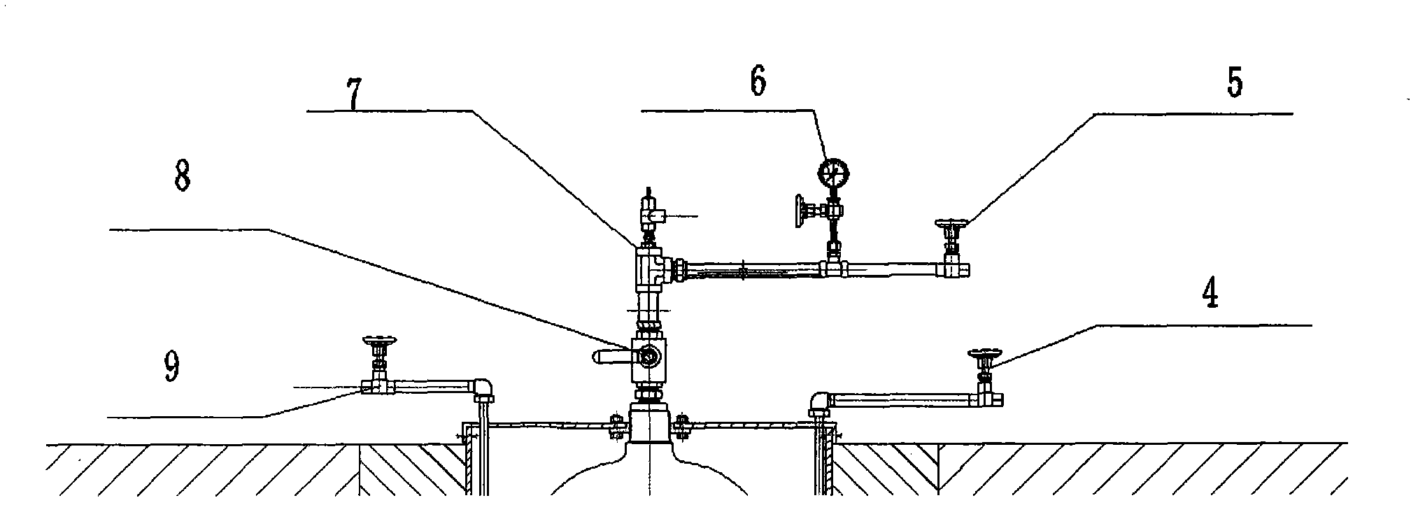 Large-aperture compressed natural gas storage well and installation method thereof