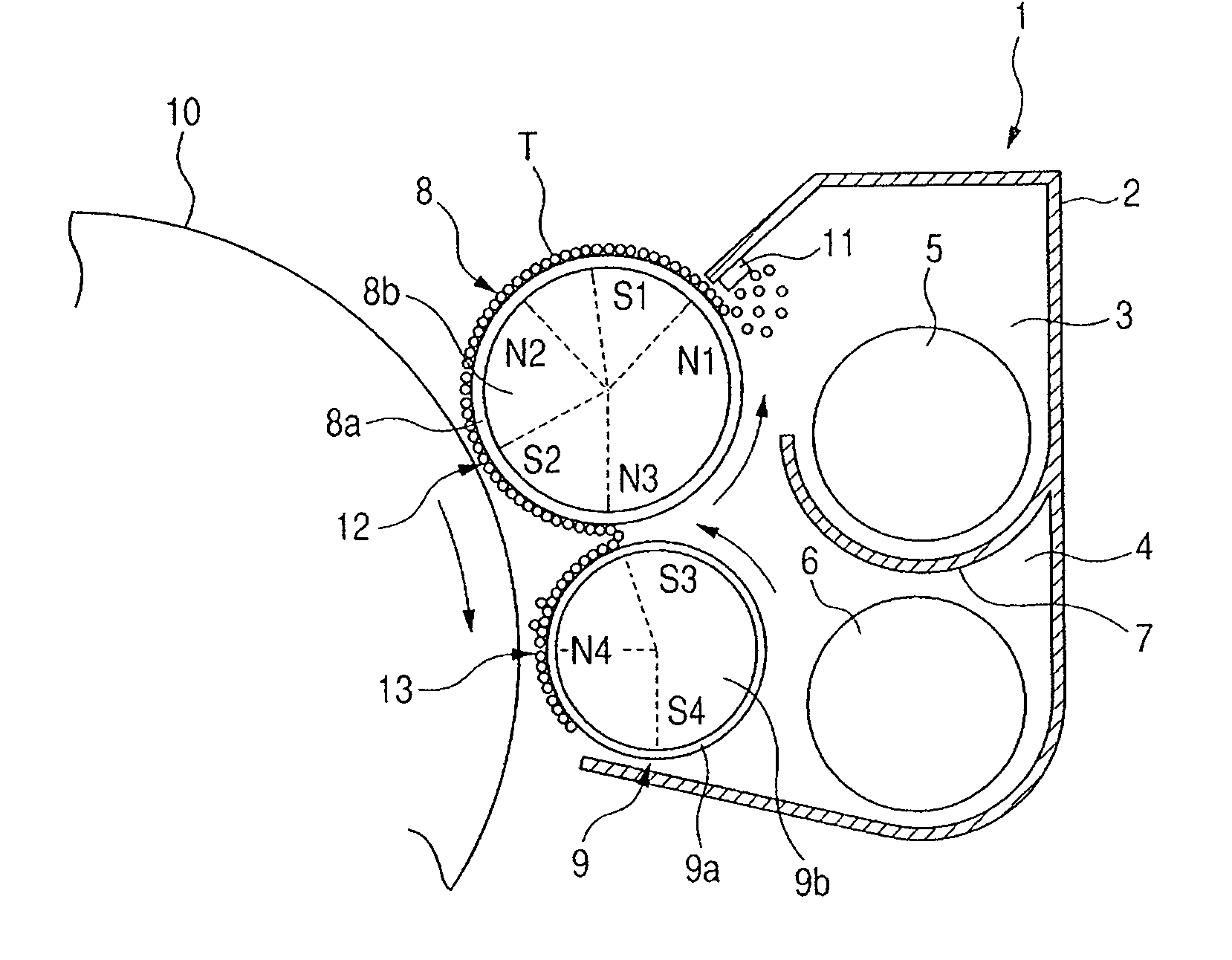 Developing apparatus featuring multiple magnetic rollers for developing a latent image multiple times