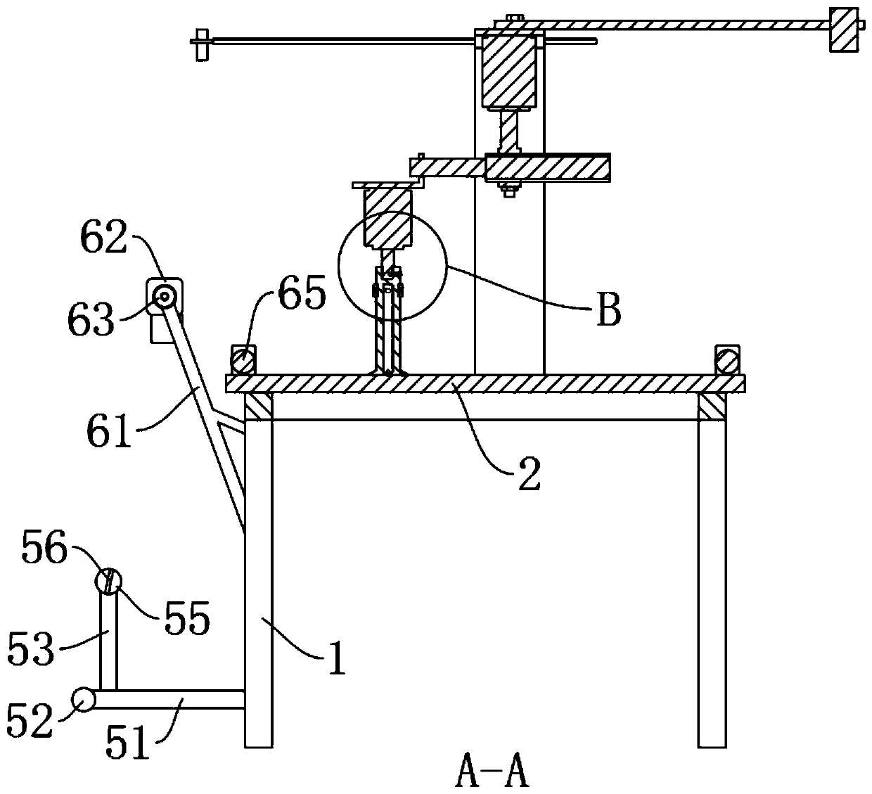 Cloth wrinkle removing device for spinning