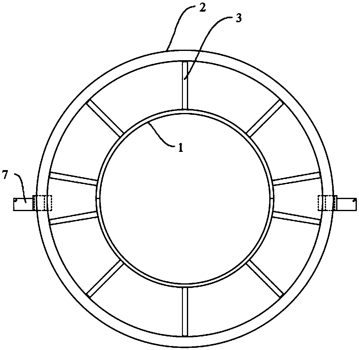 Turbine last-stage blade protection device for high back pressure heat supply