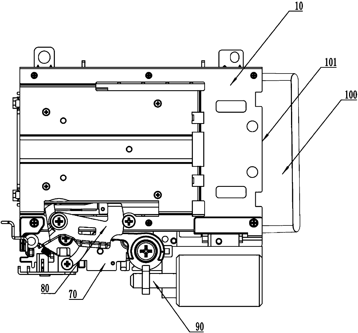 Card advancing and retreating device