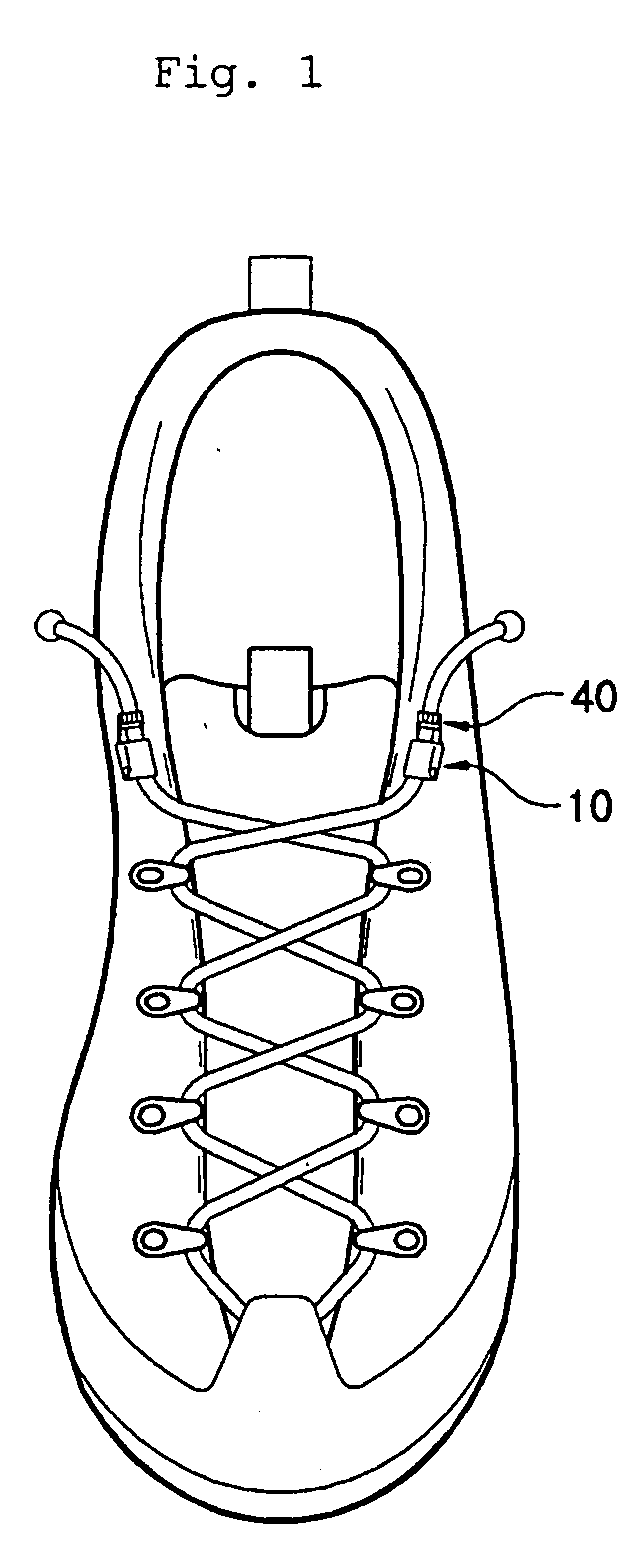 Shoelace tightening device