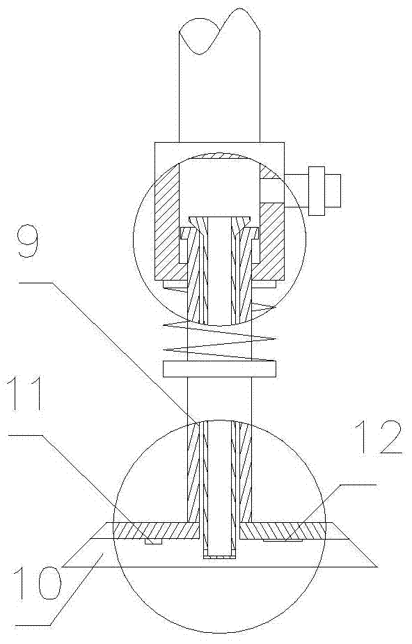 Plate vacuum sucking device and method thereof for hoisting plate
