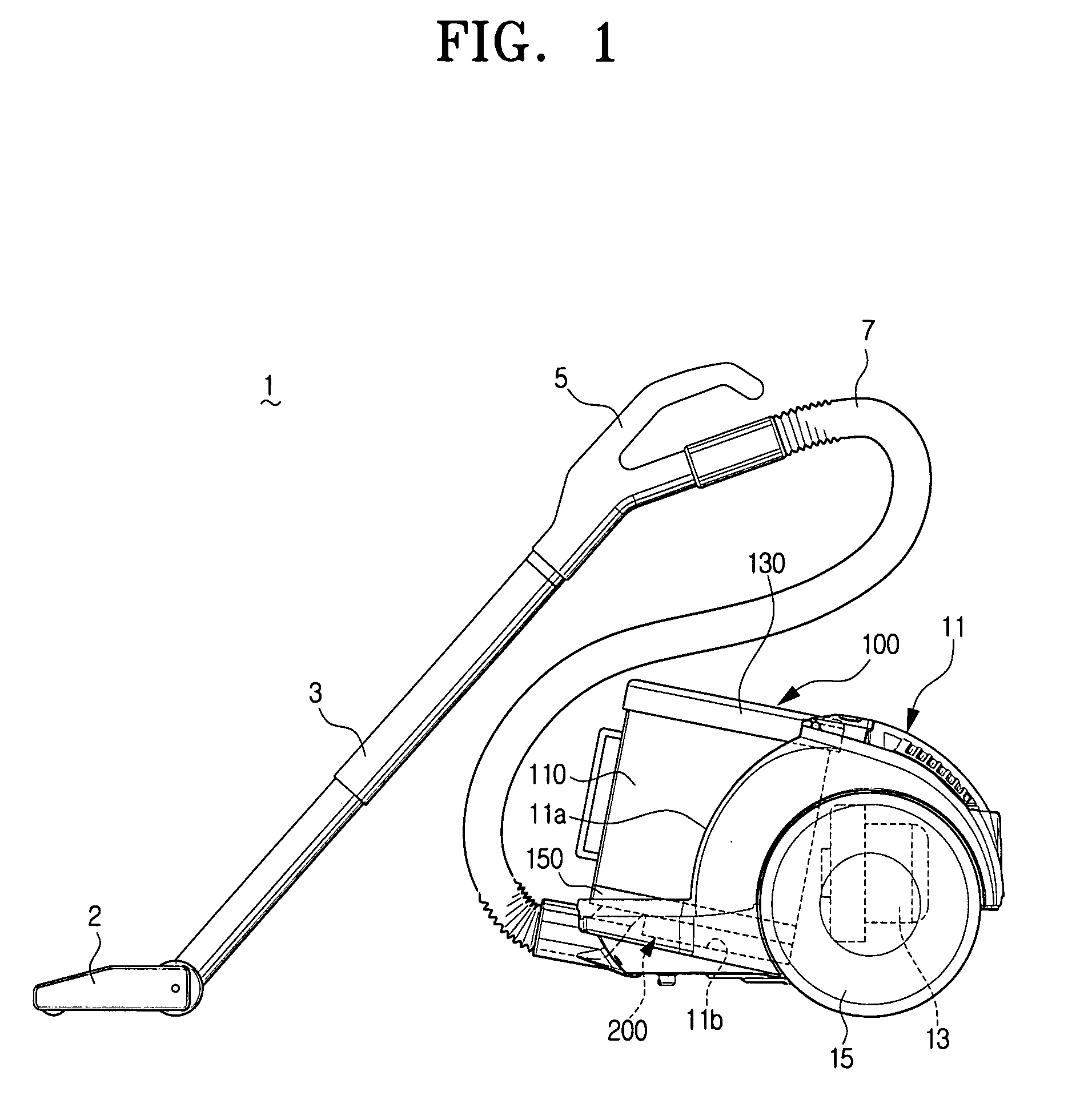 Multi-cyclone dust separating apparatus having a filter assembly