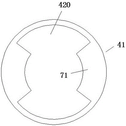 Garden lawn water spraying device convenient to use