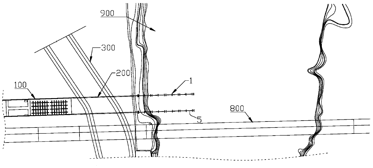 Bridge building steel structure transporting method