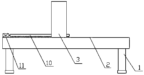 Thermal compressing machine with movable thermal compressing head