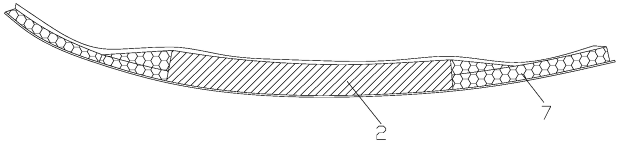 Mold and method for making wind turbine blades