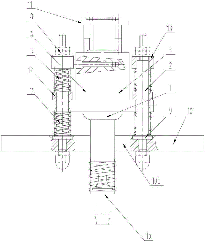 Concrete pump with lifting type hopper fence