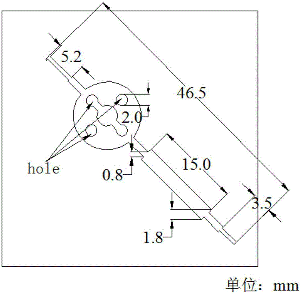 Ultra-wideband MIMO antenna with isolation structure